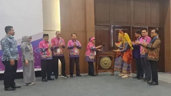 Dosen UHTP Terpilih Sebagai Pimpinan Sidang Munas AIPTKMI Ke-VIII