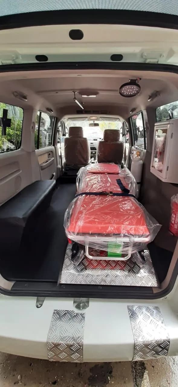 Tingkatkan Pengabdian Kepada Masyarakat, Bank BNI Bantu 1 Unit Mobil Ambulan Kepada STIKes-STMIK Han