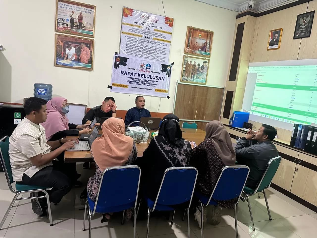 Prodi Teknik Informatika UHTP Gelar Rapat Kelulusan, 45 Mahasiswa Dinyatakan Lulus