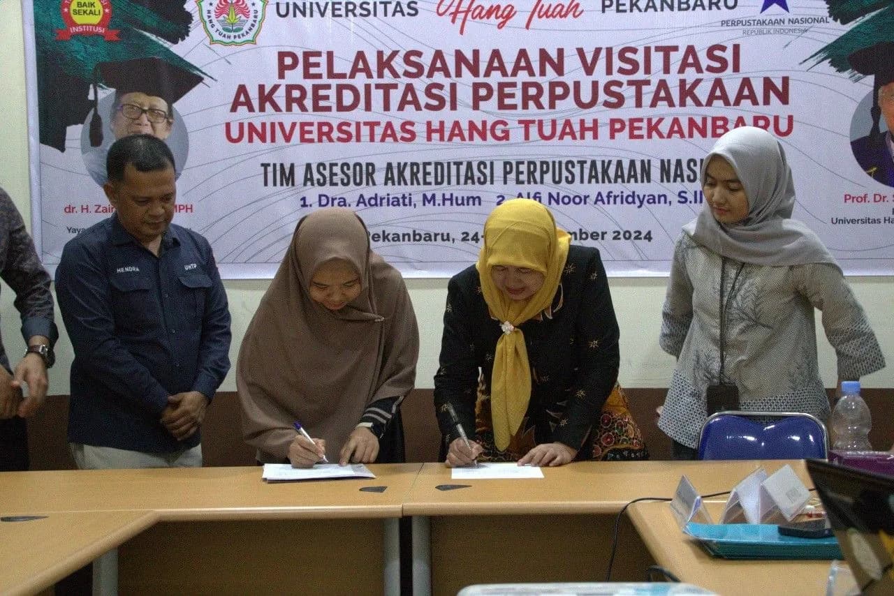 Visitasi Akreditasi Perpustakaan Universitas Hang Tuah Pekanbaru