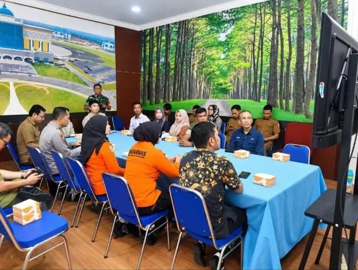 UNIVERSITAS HANG TUAH PEKANBARU HADIRI ASISTENSI DAN PENDAMPINGAN TEKNIS PENGISIAN IKD KOTA PEKANBARU TAHUN 2026