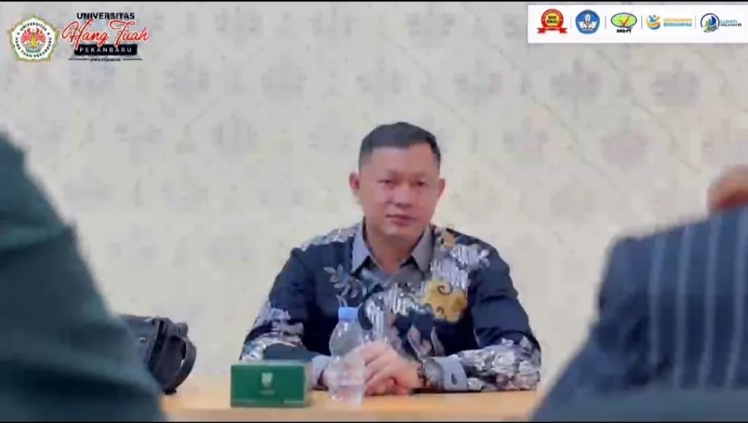 Universitas Hang Tuah Pekanbaru (UHTP) menjalin kerja sama dengan Dewan Pimpinan Daerah (DPD) PERADI Profesional Pekanbaru melalui penandatanganan Memorandum of Understanding (MoU) tentang pelaksanaan Pendidikan Khusus Profesi Advokat (PKPA) Tahun 2026